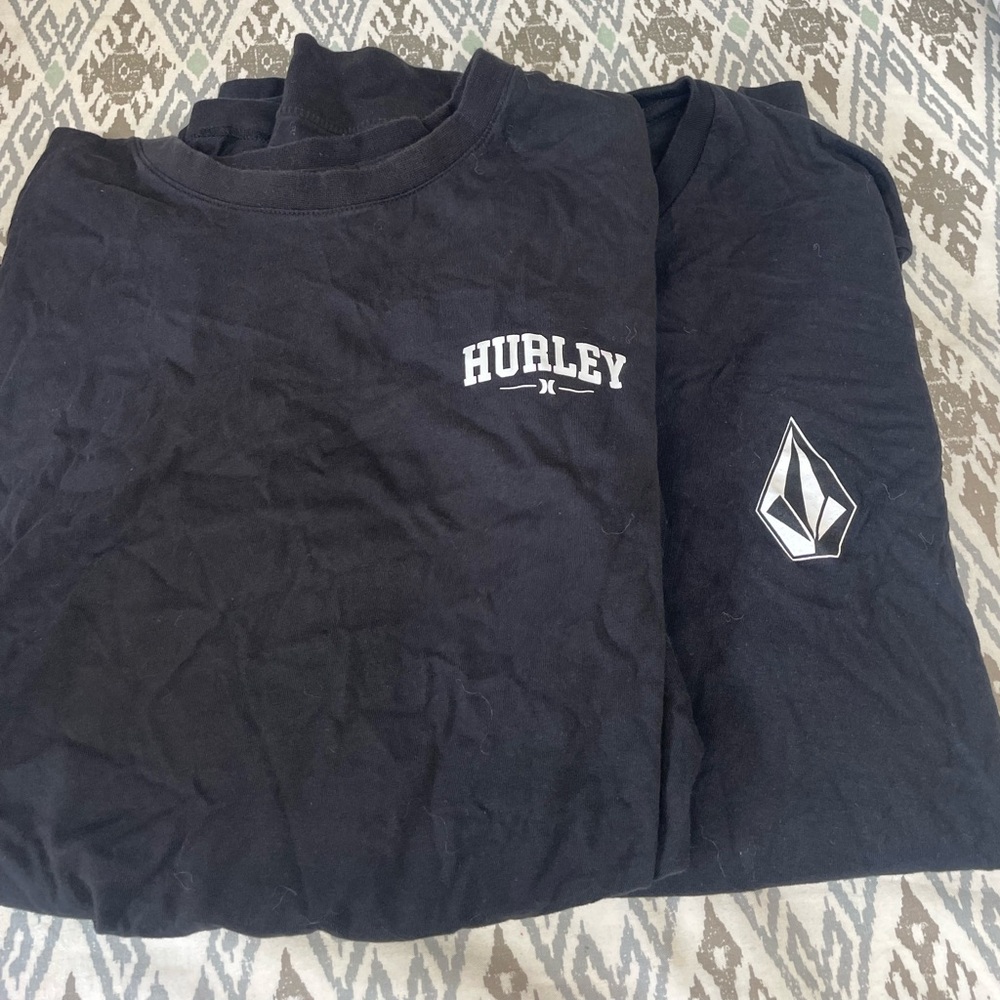 TWO long sleeves Hurley and volcom